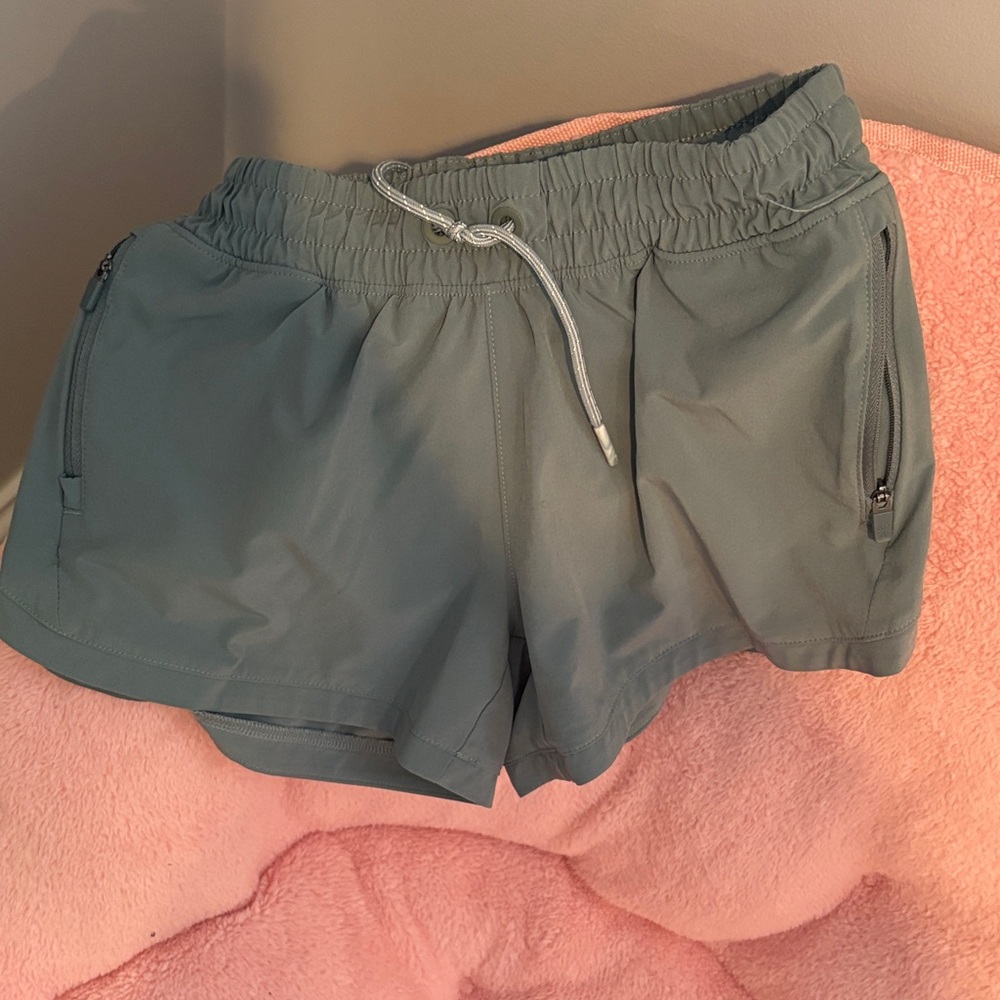 Athleta Women's Gray Athletic Shorts